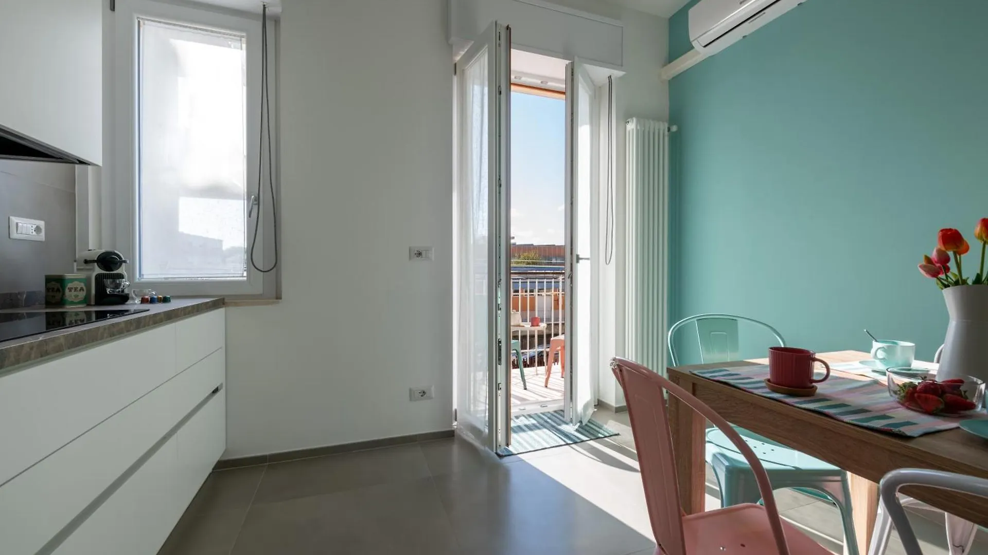 Sardinia Re - Eva Luna Apartment location